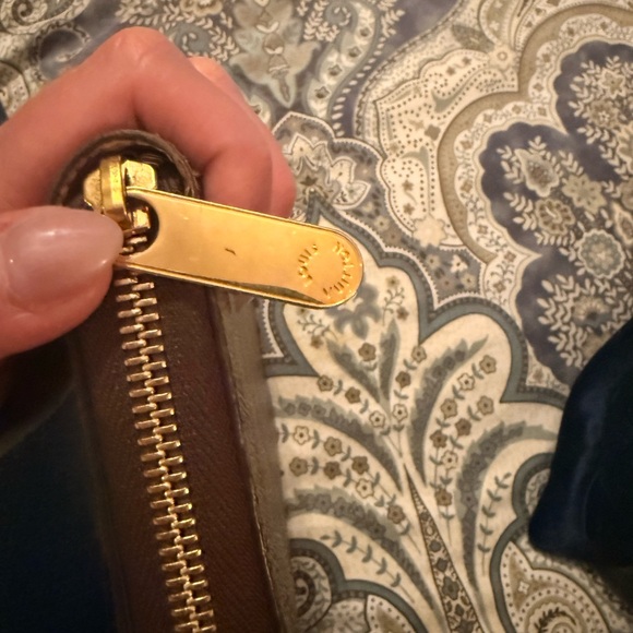 Louis Vuitton Zippy Wallet (Box, dust bag and original tags included) - Picture 8 of 16